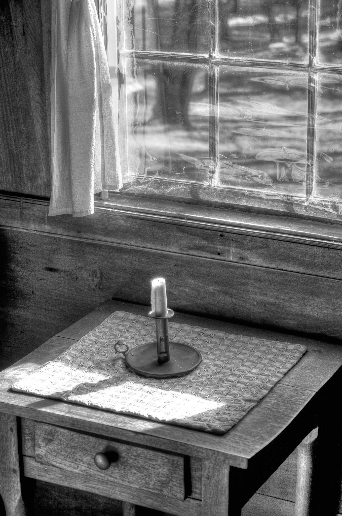 Vance Homestead Table